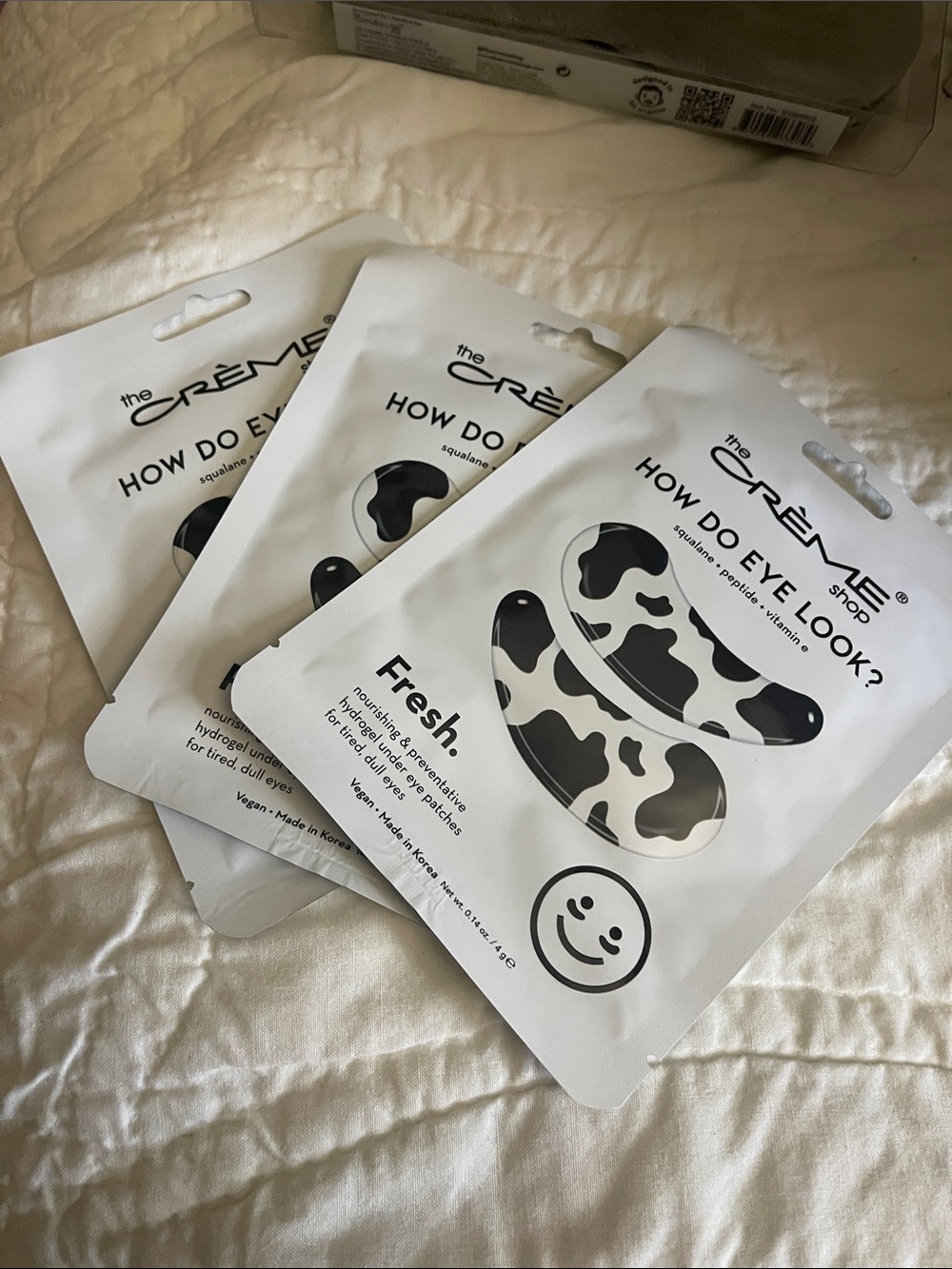 The Crème Shop Fresh How Do Eye Look? Hydrogel Eye Patches – Black/Cream